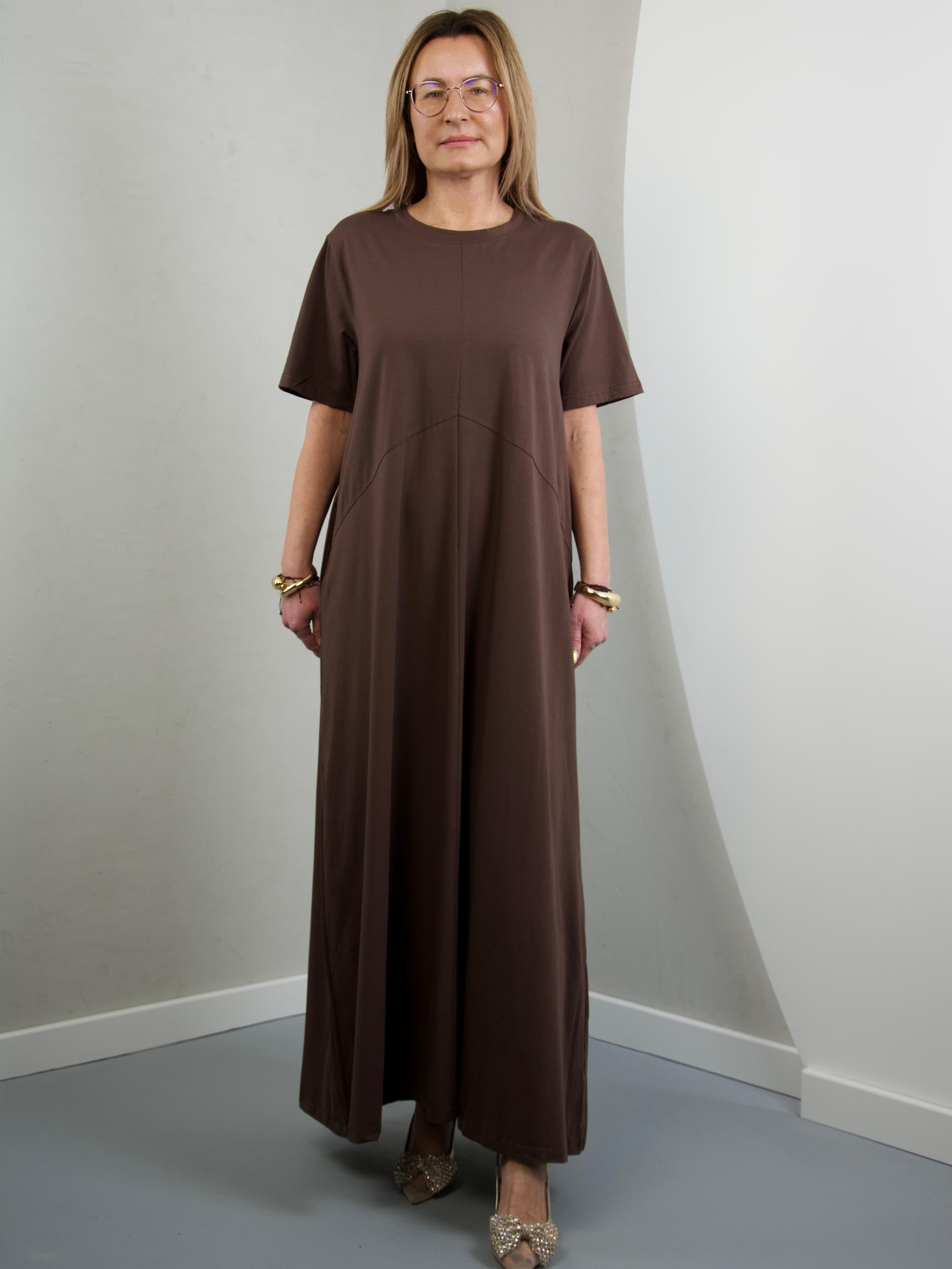 Maxi dress with pockets