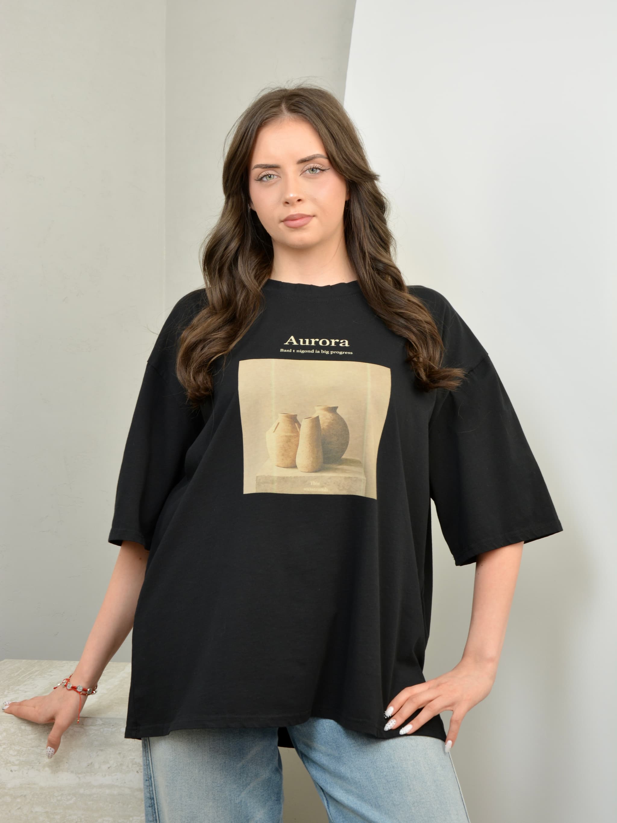 T-shirt z dzbanami
